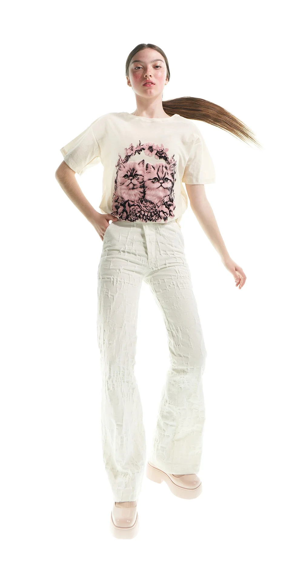 3CAT scratched flare jeans with ears cream ONOFF 1