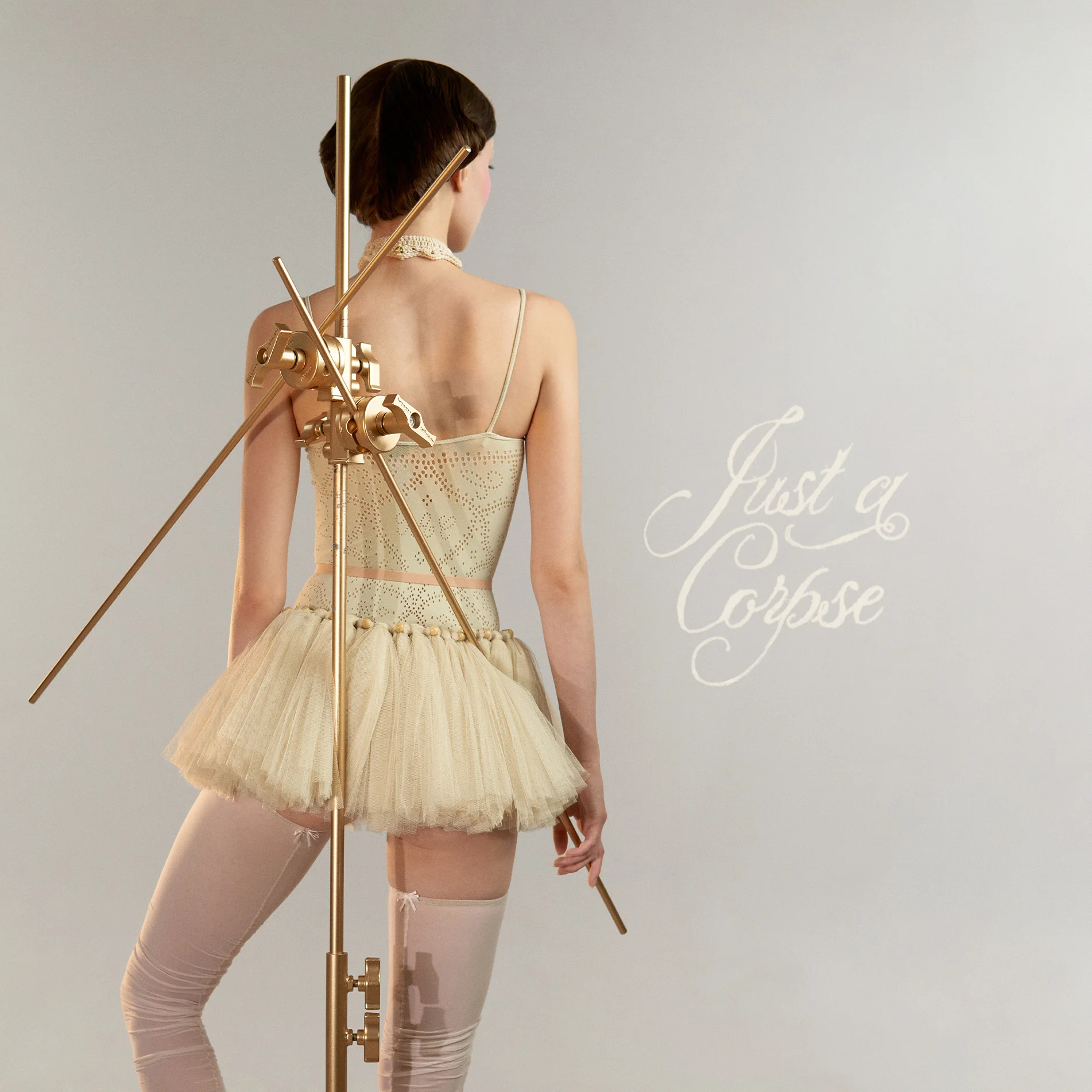 TUTUS AD