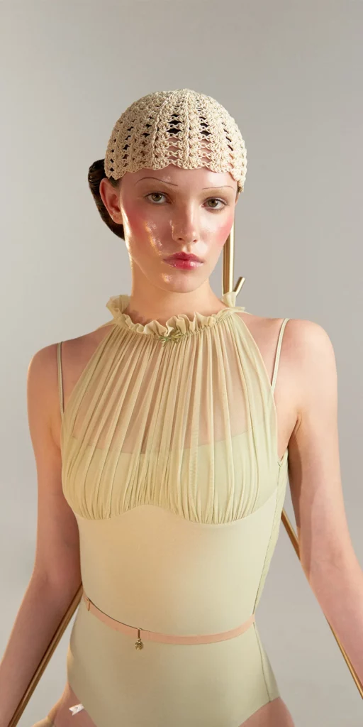 Perverze Scalloped Crochet Headdress 帽子 Perverze Scalloped Crochet Headdress 帽子 帽子 - 帽子