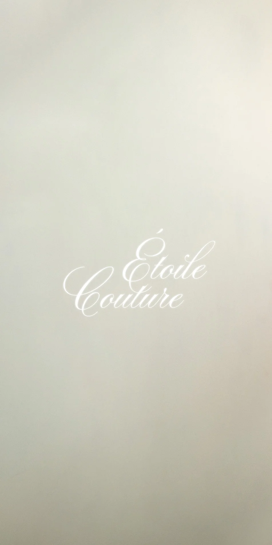 vertical ad etoile couture